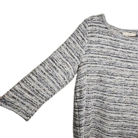 Ann Taylor
Loft
Tweed Blouse
Black And White
Classic
Workwear Women's Large - Picture 3 of 7